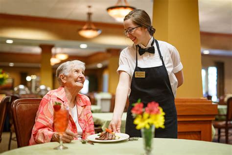 Dining Services .